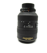 Nikon ED AF-S Nikkor 28-70mm 1:2.8 D Objektiv Silent Wave Motor