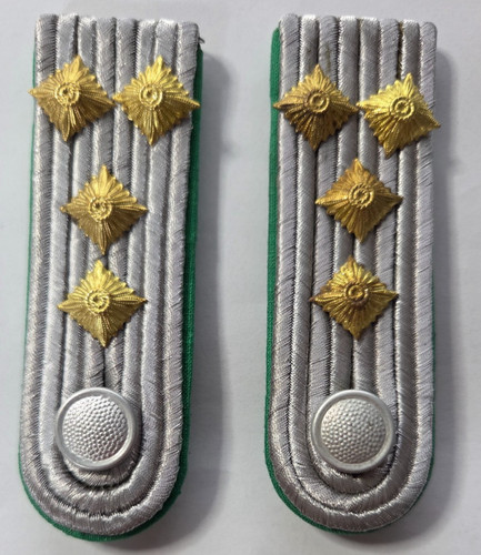 Ddr dienstgradabzeichen - 2,