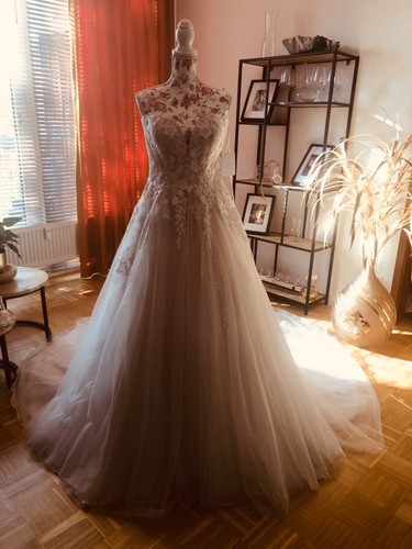Pronovias barcelona lyra - barcelona,