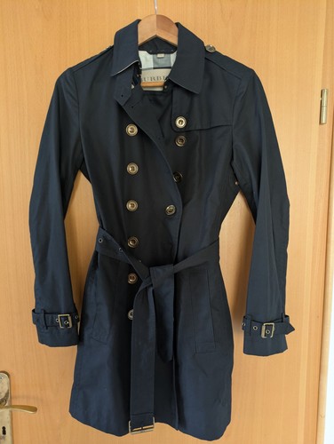 Original burberry trenchcoat - original,