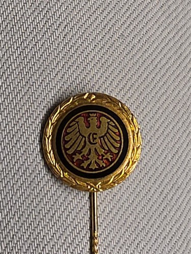 Alte anstecknadel fußball - anstecknadel,