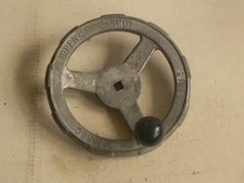 Maschinenhandrad,Handrad,Kurbel,Industriedesign,Aluminium,Bakelit,alt,gebraucht
