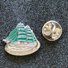 Pin Anstecknadel Windjammer