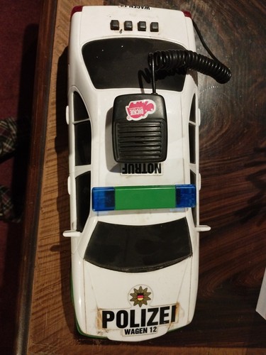 Polizeiauto ist normalerweise - polizeiauto,