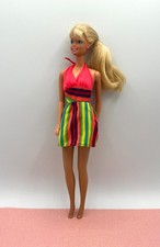 Alte Barbie / Petra Puppenkleidung - buntes Strandkleid - Best Buy Fashion 70er