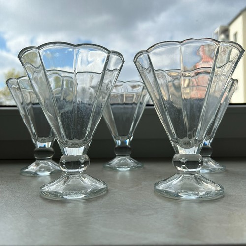 Set aus eisbechern - aus,