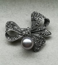 Schleifenbrosche glitzersteine - schleifenbrosche,