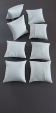 8 Stück Schmuckkissen mit Plexiwinkel Uhrenkissen Kunstleder creme - weiß