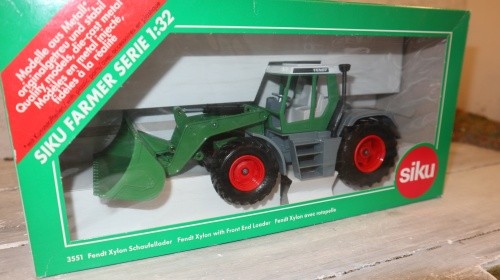 Siku 3551 fendt xylon - fendt,