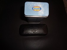 Brillenetui von Fossil, Schwarz, Hartschale, + Metallbox, wenig benutzt