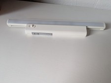 IKEA Stötta -- LED Schrankleiste Beleuchtung -- 32 cm, 50 lm, Batteriebetrieben