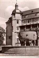 Postkarte :  OFFENBACH - Isenburger Schloß mit Brunnen ; 1959 gestempelt