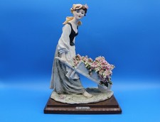 [13099] Giuseppe Armani Porzellan Figure 1981 Blumenmädchen mit Rosenwagen