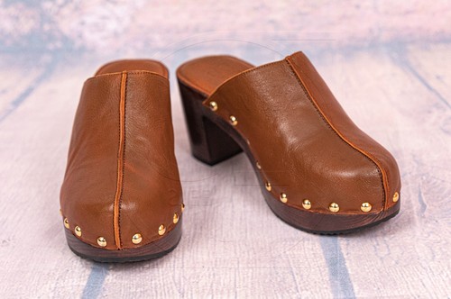Unisex heels 2002 - unisex,