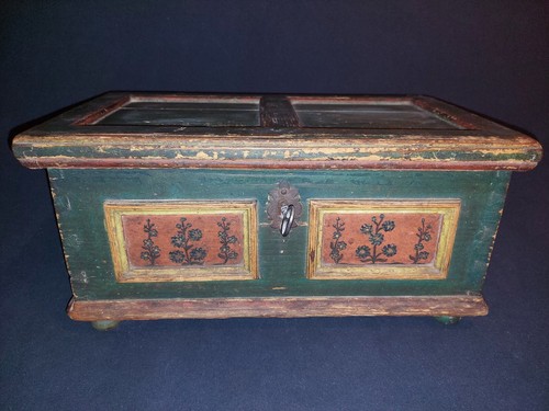 Modell truhe bemalt original - bemalt,,