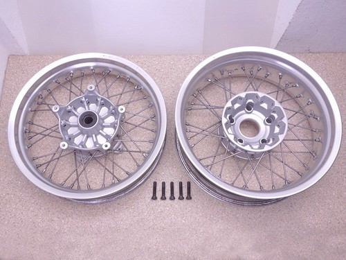 Hinter vorder rad - vorder,