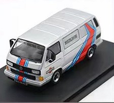VW Volkswagen T3 Bus - B32 Porsche - 1985 - MARTINI - Master DC 1:64