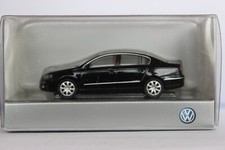 VW Passat B6 schwarzmetallic