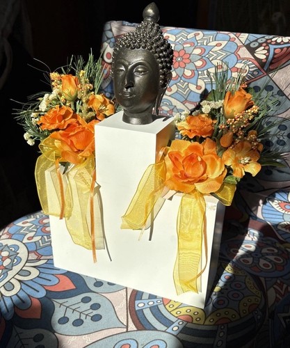 Buddha kopf büste altar mit - kopf, büste,