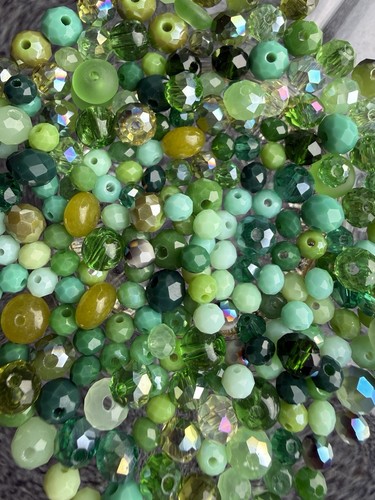 Glasperlen mix grün - grün, 250