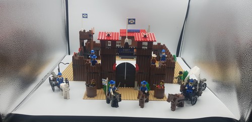 Lego set fort legoredo - -,