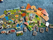 Holzspielzeug Zoo Stadt mit