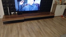 Tv Sidebord Mit Hänge Schränken
