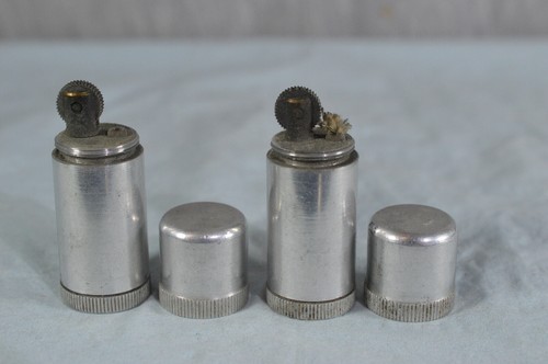 Zwei alte sturm benzin - zwei,