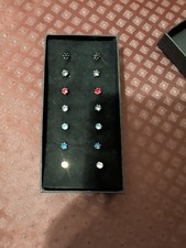 NEU .. 7 Paar Ohrstecker Bunte