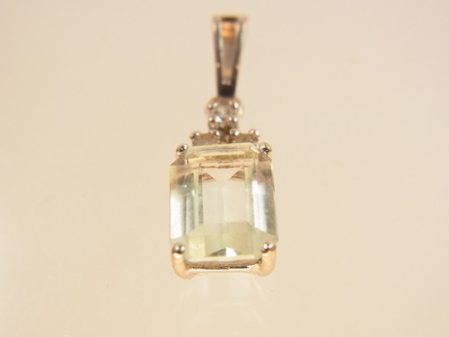 Schöner aquamarin diamant - schöner,