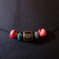 sehr gutes DZI-Perlen Amulett