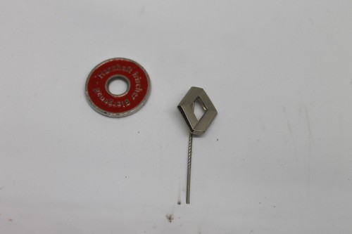 Pin anstecknadel renault - pin,