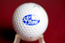 JD6) Logo Golfball: NP Bank, Top Flite Hot XL