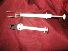 DDR Zuckerzange / Zuckergreifer weiß  + Aufschnittgabel