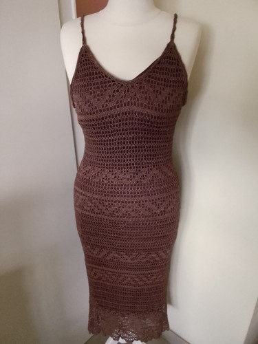 Sommerkleid braun figurbetont