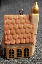 Villeroy & Boch Ornament Anhänger Kirche mit Glocke church winter fantasy toys