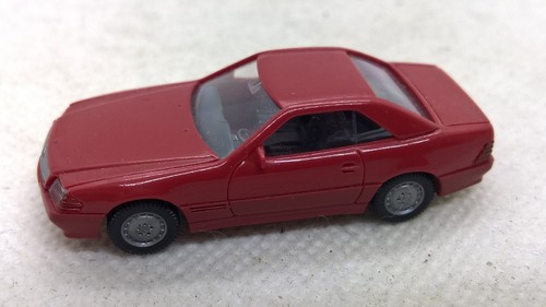 Wiking 141 mercedes 500 - 141,