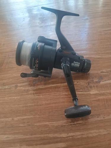 Angelrolle daiwa 2050 made - angelrolle,