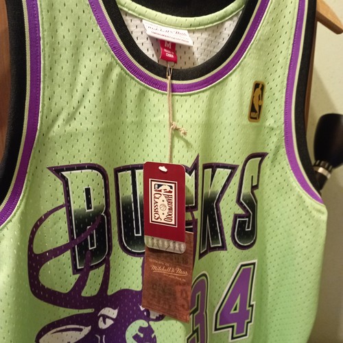 Mitchell und ness - und, nba