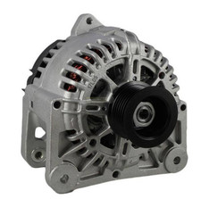 1** Lichtmaschine Neu 14V 110A OE Nr. TG11C022 für Renault 1.9 Dci Diesel + 2.0