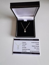 14K (585) Gelbgoldkette mit einem blauen Topas 0.62ct