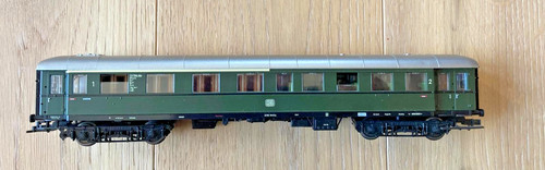 Roco eilzugwagen der - der, db