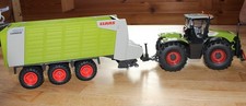 Siku Farmer Claas Xerion mit