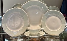 Nymphenburg China Perl