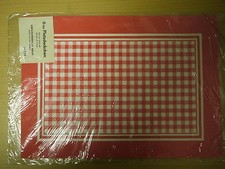 2 x 8 Platzdeckchen DDR rot
