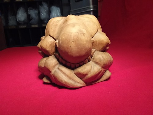 Alte skulptur gekrümmter - alte,