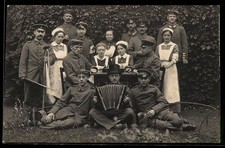 Foto-AK Soldatengruppe mit