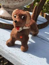 O1: Alter Hund Spielzeughund Deko Hund mit Herz Dackel 60er / 70er Jahre