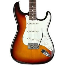 Fender Japan ST62 62’