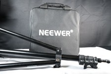 4 X NEEWER NL660 Dimmbare